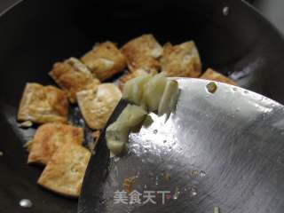 香煎豆腐的做法步骤：2
