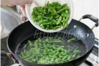 麻辣凉拌毛豆的做法步骤：2