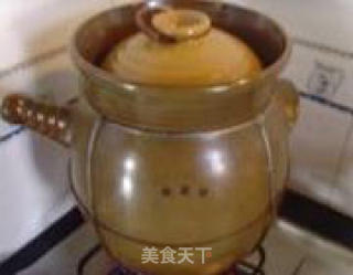 黄豆玉米猪骨粥的做法步骤：2