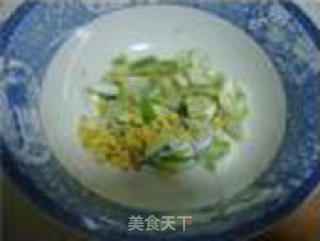 羊肉酸菜饺子的做法步骤：2