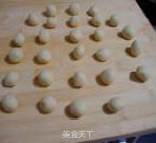 红薯汤圆的做法步骤：2
