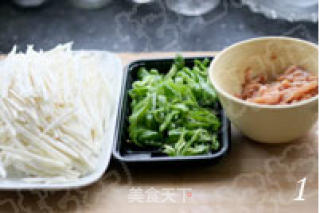 茭白青椒炒肉丝的做法步骤：3