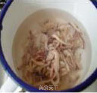 鱿鱼皮蛋大杂烩的做法步骤：2
