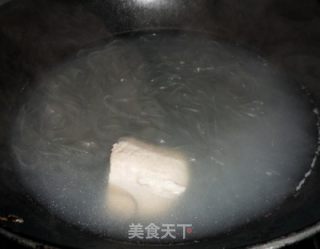 凉拌薯粉条的做法步骤：4