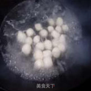 米酒小汤圆的做法步骤：2