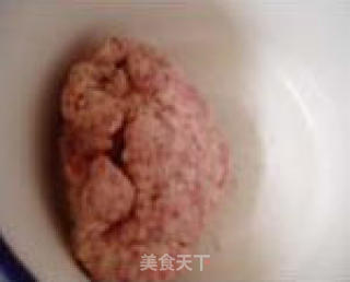 小笼灌汤包的做法步骤：2