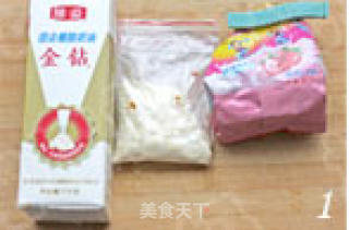 草莓鲜奶慕斯的做法步骤：3