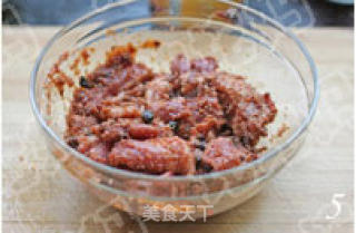 粉蒸菱角米的做法步骤：4