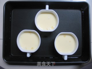 玉米布丁的做法步骤：2