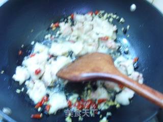 农家小炒肉的做法步骤：2