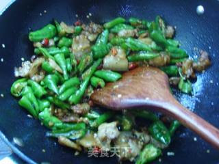 农家小炒肉的做法步骤：2