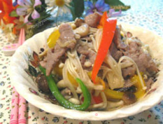 牛肉金针菇菜椒丝的做法步骤：3