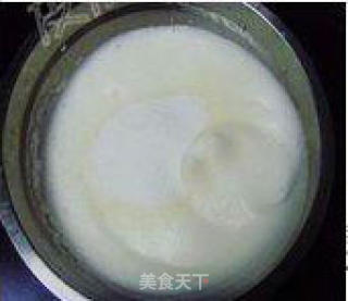 橙汁提子卷的做法步骤：2