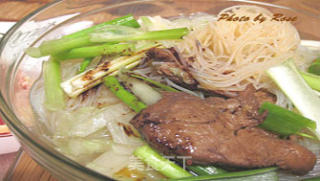 回锅肉大白菜米粉的做法步骤：3