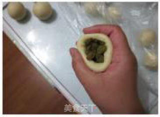 葡萄干小面包的做法步骤：3