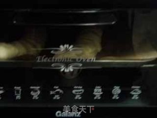 毛毛虫面包的做法步骤：7
