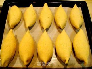 烤玉米面橄榄馅饼的做法步骤：3