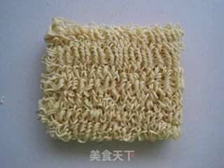 炒方便面的做法步骤：3