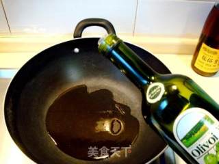 意大利蘑菇培根菠菜宽条面的做法步骤：3