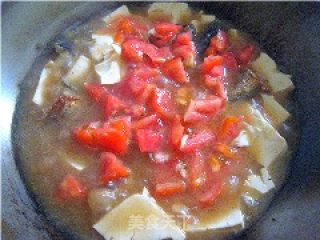乌鱼炖豆腐的做法步骤：2
