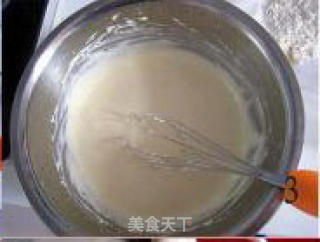 把浪漫加入蛋糕里——【玫瑰花乳酪蛋糕】的做法步骤：3