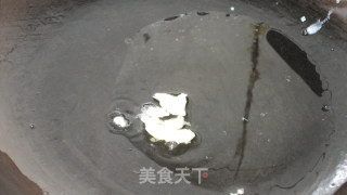 炸酱蛋丝炒面的做法步骤：2