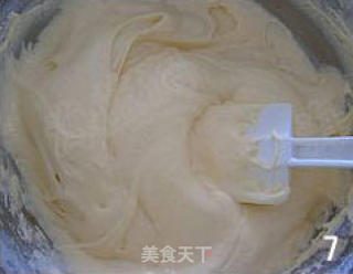 椰香海绵蛋糕卷的做法步骤：5