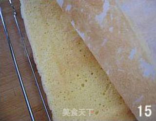 椰香海绵蛋糕卷的做法步骤：5