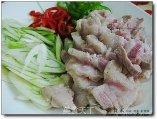 豉香葱煎肉的做法步骤：4
