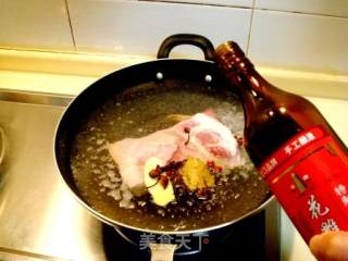 梅菜扣肉的做法步骤：6