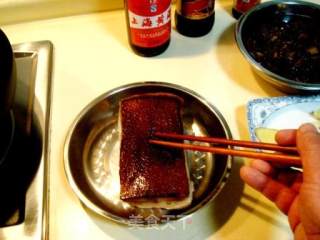 梅菜扣肉的做法步骤：6