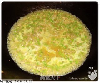女生都爱吃的——咖喱豆角肉碎土豆泥的做法步骤：2