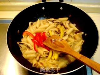 奶焗蘑菇通心粉的做法步骤：3