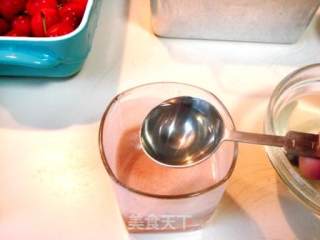 樱桃桂花布丁的做法步骤：6