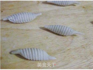 贝壳面的做法步骤：4