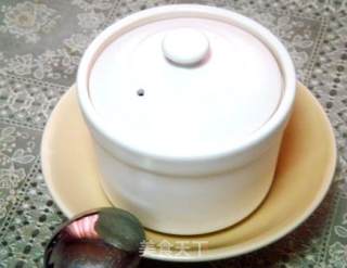 冰糖银耳莲子羹的做法步骤：5