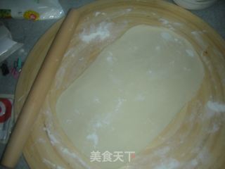 香葱火腿花卷的做法步骤：2