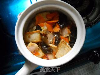 腊味砂锅豆腐的做法步骤：2