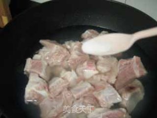 糖醋排骨的做法步骤：5