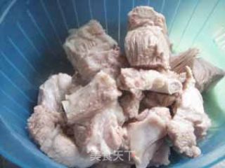 糖醋排骨的做法步骤：5