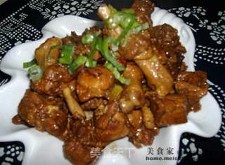 红烧鸭块的做法步骤：2