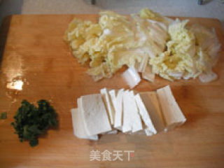 虾皮豆腐白菜海带汤的做法步骤：5