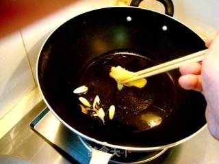 鱼翅捞饭的做法步骤：4