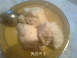 鲜桃哈根达斯的做法步骤：2