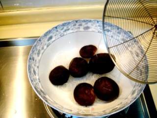 夏季祛暑汤菜“醋椒黄鱼头”的做法步骤：4