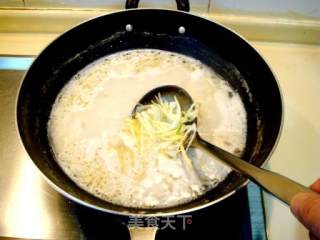 夏季祛暑汤菜“醋椒黄鱼头”的做法步骤：4