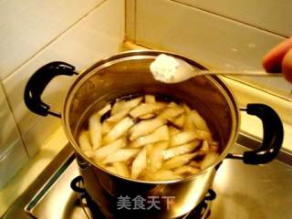 炖牛肉萝卜清汤的做法步骤：7