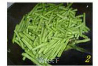 豆角炒肉片的做法步骤：2