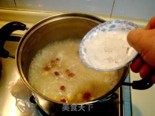 荷叶桂圆莲子桂花粥的做法步骤：4
