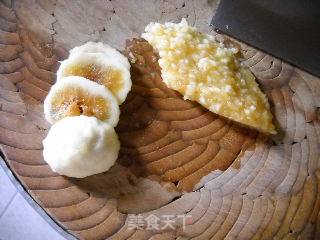丝瓜汆无花果肉丸子的做法步骤：3